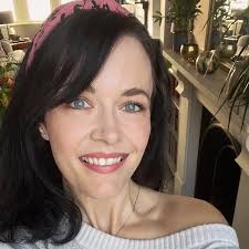 Edd Roberts (@lankylegskeepsrunning) • Instagram photos and videos