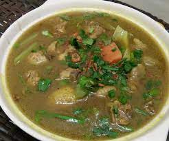 Sup ayam dikenal sebagai makanan asli indonesia yang mudah dibuat karena menggunakan bahan yang sederhana. Sup Ayam Mamak Resipi Perkongsian Saudari Hajal Aishah Zakirai Ni Memang Terbaik Panas Pekat Dan Cu Cooking Recipes Favorite Recipes Dinner Malaysian Cuisine