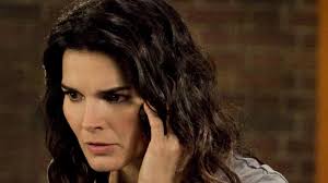 Watch Rizzoli & Isles: The Complete First Season