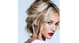 Allow time before the appointment to look through the hairstyle books and magazines until any hairstyle can be feminine. Sexy Tresses The Best Hairstyles To Seduce Men
