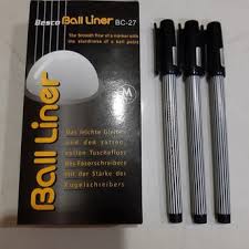 Ballpoint Balliner Pilot Hitam