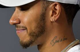 Blink 182 bunny orrrr thug life on my toes. Tupac Name Tattoo 2020