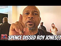 Roy Jones Jr Says Spence Wouldn't Shake His Hand For Picking Crawford To  Beat Him