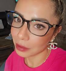 Por desgracia esta vez le toco a mi querida Amiga Ninfa estar en el otro  lugar.. estamos.haciendo.esta rifa para los gastos de su papito quien  desgraciadamente fallecio el dia de hoy.. son