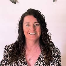 Ebony Thomson's Instagram, Twitter & Facebook