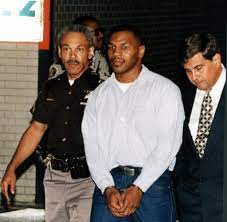 See more ideas about mike tyson, tyson, mike tyson tattoo. Vierjahrige Tot Mike Tysons Tochter Beim Spielen Gestorben Welt