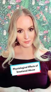 Diana Burse's Instagram, Twitter & Facebook