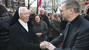 He has been archbishop of the archdiocese of hamburg since 26 january 2015. Hesse Will Die Nachsten 27 Jahre Erzbischof Von Hamburg Sein Nordkirche De