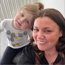 Anyone know how much 2 hour driving lessons are please TIA x