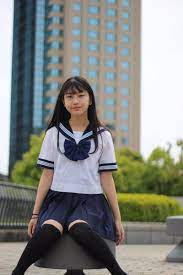 ボード 制服 のピン