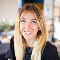 Stephanie Lommen's Instagram, Twitter & Facebook