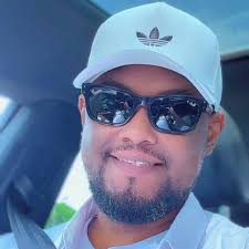 Will anyone help me evolve Finizen and trade for Gholdengo and Haunter?