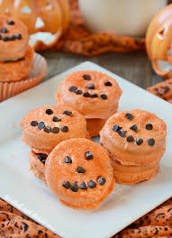 You won't see any blood or guts or creeptastic. Halloween Oreo Pumpkin Treats Meatloaf And Melodrama