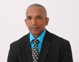 Fausto Santos asegura población dominicana se ahoga en calamidades