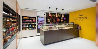 La maison du chocolat (the house of chocolate) is a french chain of chocolate boutiques that started in paris and now runs stores around the world. La Maison Du Chocolat Landmark