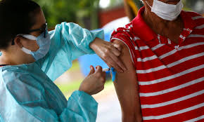 Vaccines approved for use and in clinical trials. Df Faz Agendamento Para Vacinar Outros Profissionais Ligados A Saude Agencia Brasil