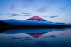 The Red Fuji Aka Fuji Schone Landschaften Naturbilder Schone Natur