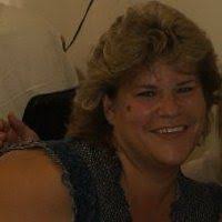 Laurie Kern Hughes (laurieann70)