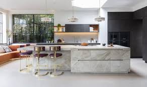 Aside from the breakfast bar, this kitchen also has its own breakfast nook surrounded with windows. Kitchen Breakfast Bar Ideas 35 Strikingly Stylish Breakfast Bars Livingetc