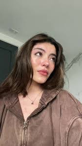 Roxanne Pineda's Instagram, Twitter & Facebook