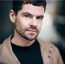 Matthew Carney's Instagram, Twitter & Facebook