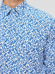 Maybe you would like to learn more about one of these? Slim Fit Floral Print Shirt Selected