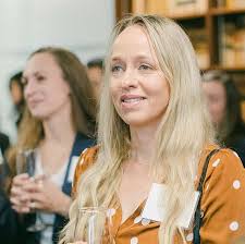 SCHOLARSHIP EDUCATION COMMUNITY