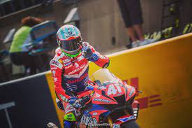 Suzuki / chris leesch / lux / suzuki jeg racing. Chris Leesch 72 Facebook
