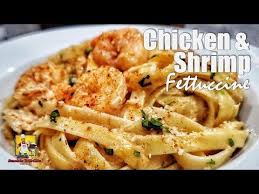 I Love Cooking Anything In The Crockpot Why I Had Never Thought Of Making My Fa In 2020 Chicken Crockpot Recipes Chicken And Shrimp Alfredo Fettuccine Alfredo Recipes