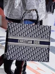 Women, with their intuitive instinct, understood that i dreamed not only of making them more beautiful, but happier too. christian dior linkin.bio/dior. Christian Dior The Life And Story Of A Couturier Saclab