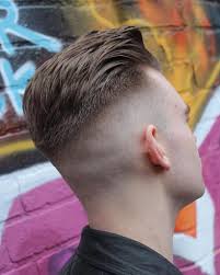 And with the price for a decent haircut in barber shop averaging at around $28 in the u.s., it's all the more reason why do it yourself haircuts for guys are gaining popularity. 15 Best Coronavirus Quarantine Haircuts For Men