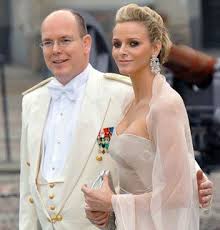 Impossible pour elle d'être à monaco le 1er juillet pour fêter ses 10 ans de mariage avec le prince albert ii. Mariage Albert De Monaco Et Charlene Wittstock Marie Claire