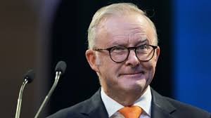 King Charles cancer: Palace squashes news King will hold PM audience by  phone rather than in person