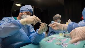 Dalle 16 di oggi pomeriggio, venerdì 14 maggio in veneto si aprono le prenotazioni dei vaccini per i 40enni. Vaccino Per Chiamata L Esperimento Rivoluzionario Di Zaia Virgilionotizie