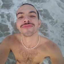 Jonathan Collazo's Instagram, Twitter & Facebook