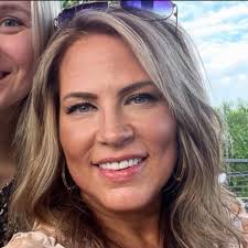 My name is Sean Leonard. I am the owner of Yankee Belle Tree Works and this  is my public apology. Last week I was contacted by a gentleman for some  tree work.