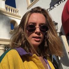 Maggie McGovern (@maggiemcgov_)