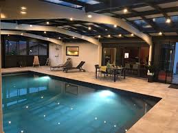Veranda De Piscine A Saillon Suisse Atrio