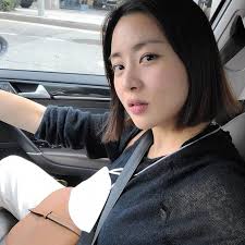 .강소라 / kang so ra profesión: ê°•ì†Œë¼ ê²°í˜¼ í›„ ê·¼í™© ê³µê°œ ë‹¨ë°œë¨¸ë¦¬ ë³€ì‹  ëˆˆê¸¸ ë¨¸ë‹ˆíˆ¬ë°ì´