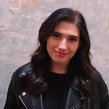 Courtney Robb (@courtkrobb)