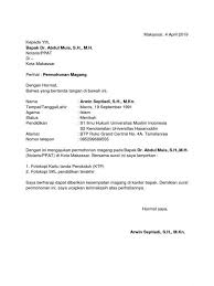 Sehubungan dengan syarat kelulusan, saya mengirimkan surat permohonan magang ini agar dapat praktik kerja selama 1 bulan di instansi pemerintahan yang ibu pimpin. 10 Contoh Surat Permohonan Magang Prakerin Yang Baik Dan Benar