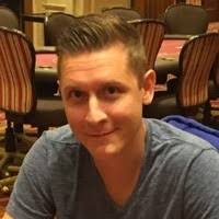 800+ perfis com “Pultz”