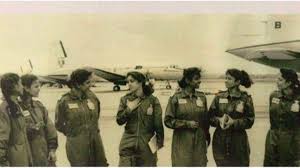 How to become indian airforce pilot: I Trained Iaf S 1st Batch Of Women Pilots Gunjan Saxena Gets A Lot Wrong