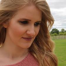 Faith Harmon (@fharmonmakeup)