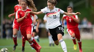 Für österreich und die schweiz haben der orf und der srf ähnliche deals mit dem hauptsächlichen rechteinhaber abgeschlossen. 5 0 Zum Saisonauftakt Gegen Die Schweiz Dfb Deutscher Fussball Bund E V
