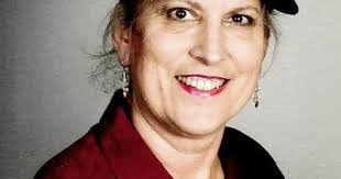 Linda Tasker's Instagram, Twitter & Facebook