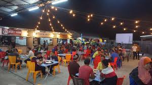 ˈkuˈala ˈtəˈrəŋˈganu), often abbreviated as k.t., is a city, the administrative capital, royal capital and the main economic centre of terengganu, malaysia. 25 Tempat Makan Best Di Kuala Terengganu Istimewa Pujaan Hati Kanda Dan Dinda Ammboi