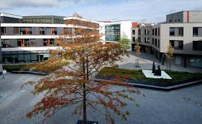 Er zeigt ihnen nicht nur die schnellste anfahrtsstrecke, sondern mit der funktion bahn/bus können sie sich die beste verbindung mit den öffentlichen verkehrsmitteln zu polizei land brandenburg in eberswalde anzeigen. Paul Wunderlich Haus