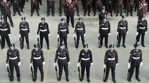 Isu perkauman,mcm mane nk kawal 22. Gaya Kawad Polis Wanita Ipd Subang Jaya Youtube