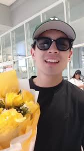 Ralph De Leon Working Out